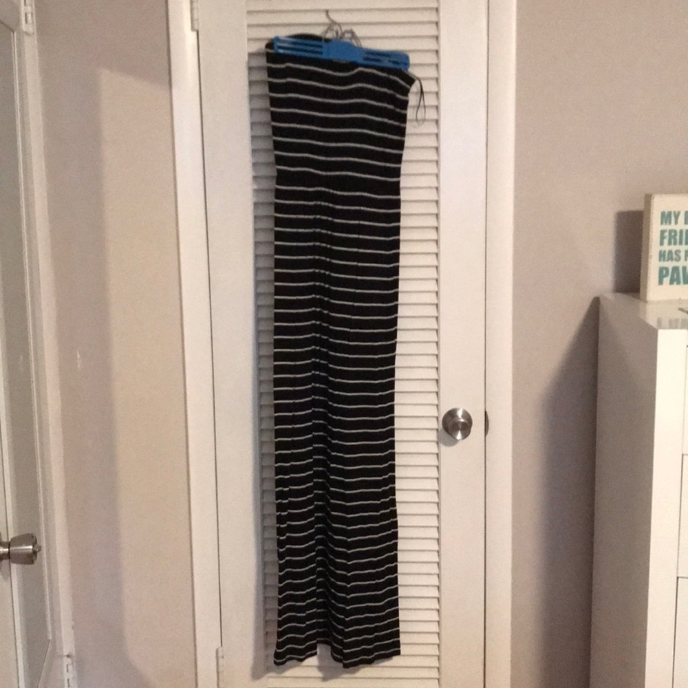 Strapless striped dress